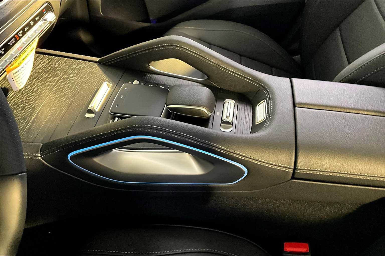 New 2026 Mercedes-Benz GLS 450 4MATIC image 10