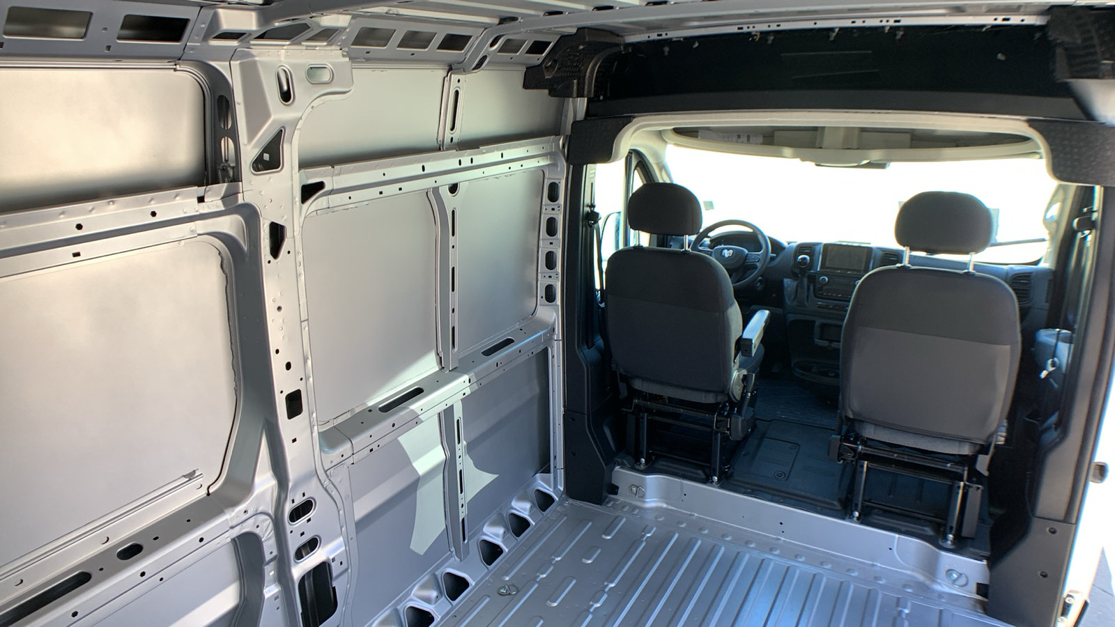 New 2026 RAM ProMaster 1500 w/ Convenience Group FWD image 29