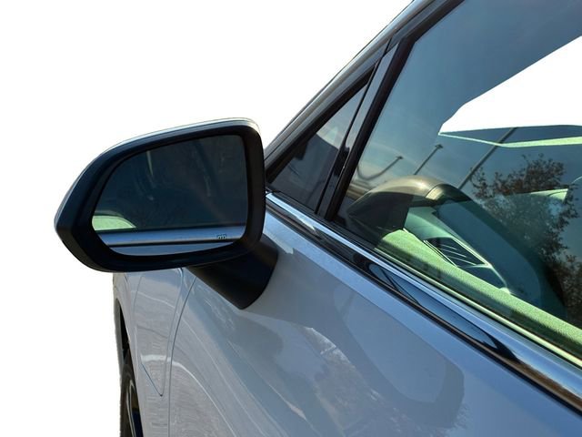 New 2026 Chevrolet Equinox EV LT w/ Convenience Package II image 10