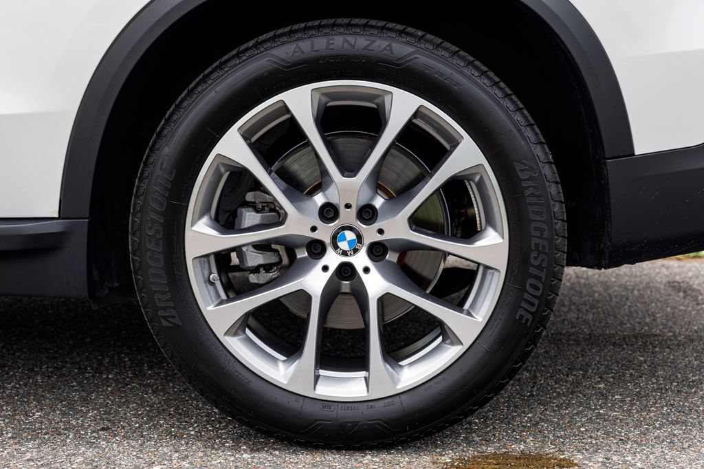 Used 2026 BMW X5 sDrive40i w/ Climate Comfort Package RWD image 16