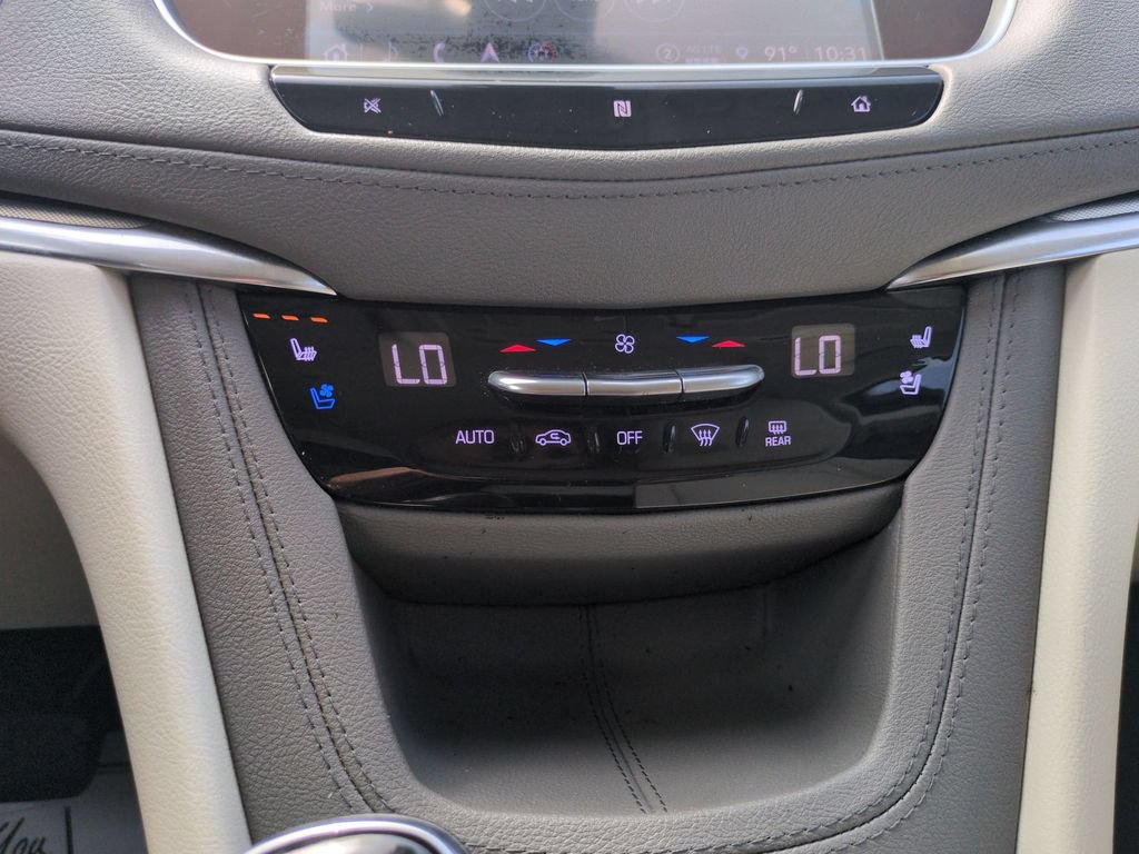 Used 2021 Cadillac XT5 Premium Luxury AWD/4WD image 25