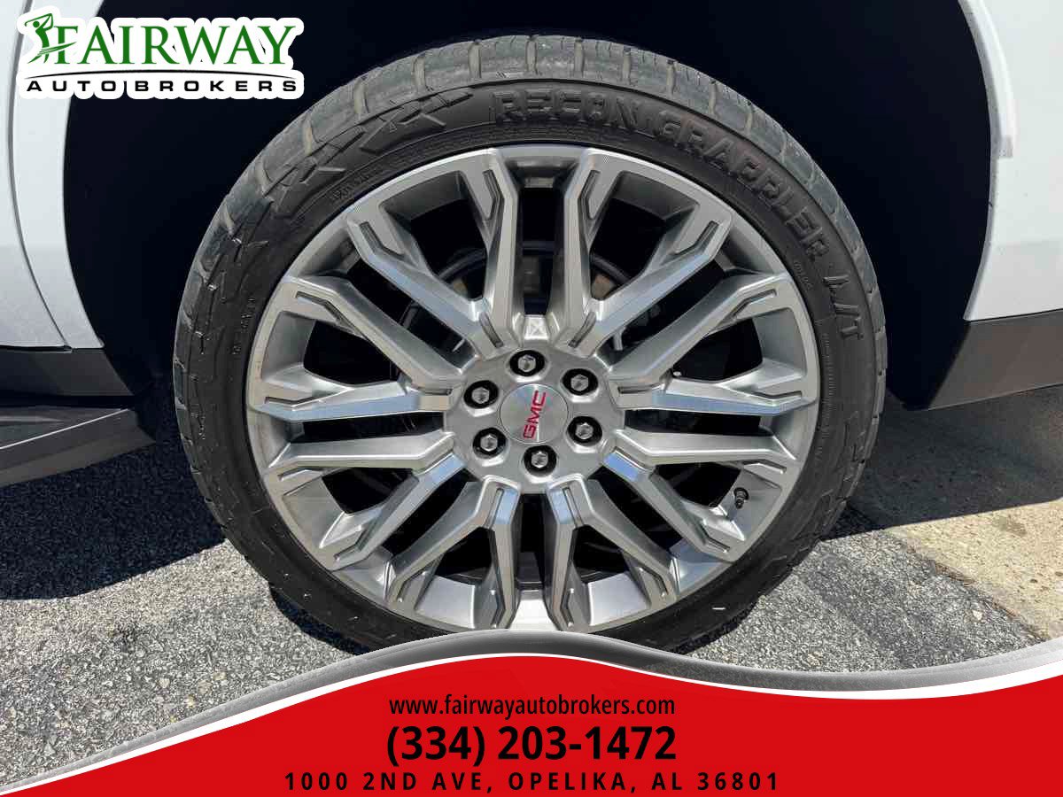Used 2025 GMC Yukon Denali AWD/4WD image 50