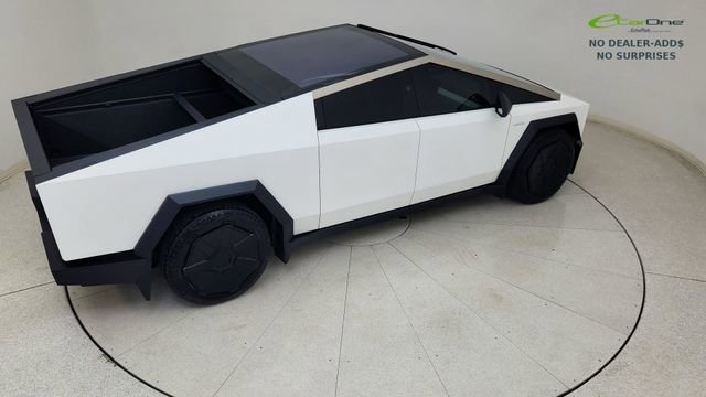 Used 2024 Tesla Cybertruck AWD Crew Cab image 79