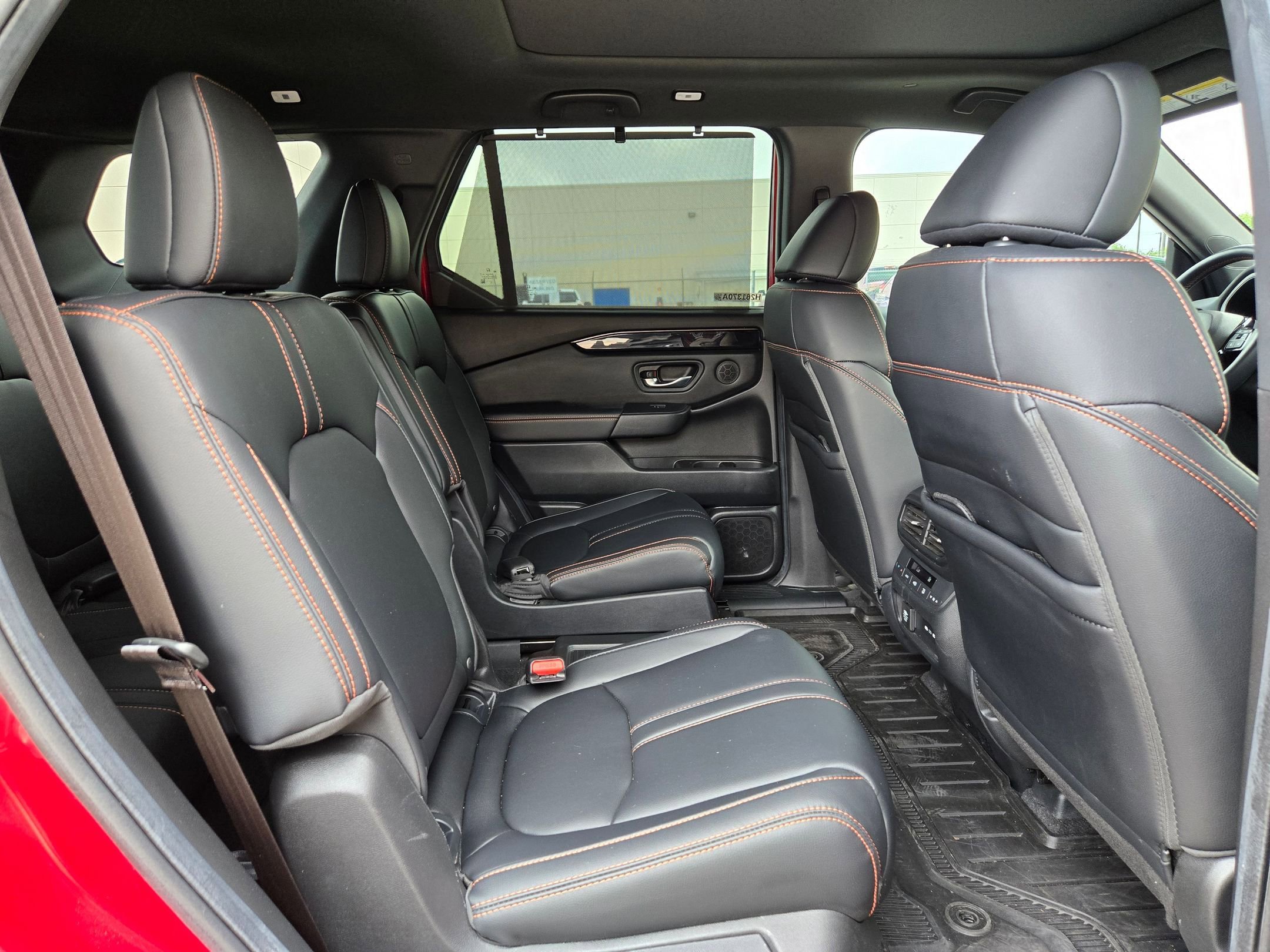 Used 2024 Honda Pilot TrailSport image 25