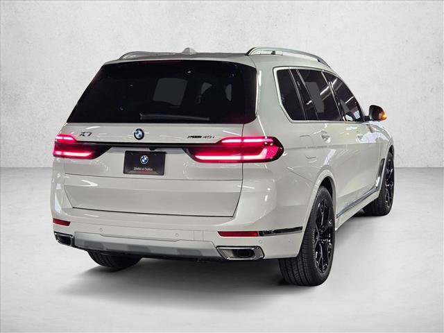 Used 2027 BMW X7 xDrive40i w/ Premium Package AWD/4WD video 2