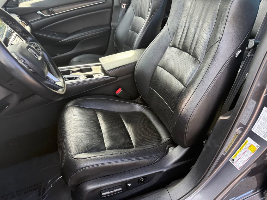 Used 2019 Honda Accord EX-L image 11