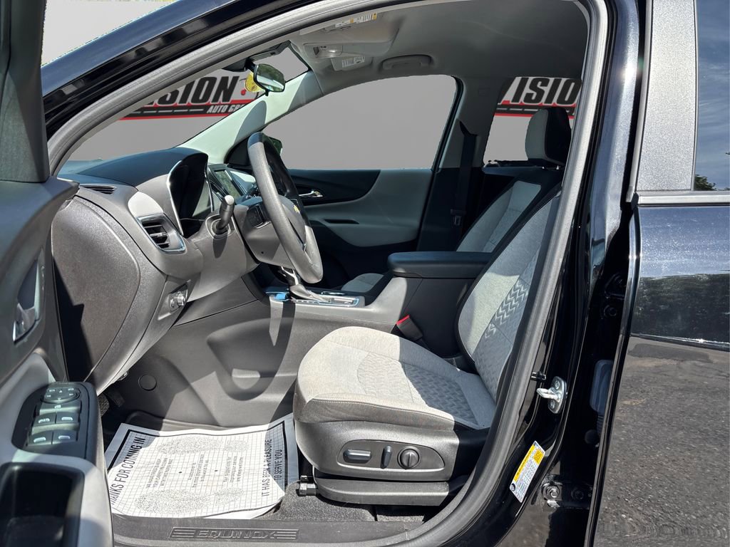 Certified 2024 Chevrolet Equinox LS w/ LS Convenience Package image 9