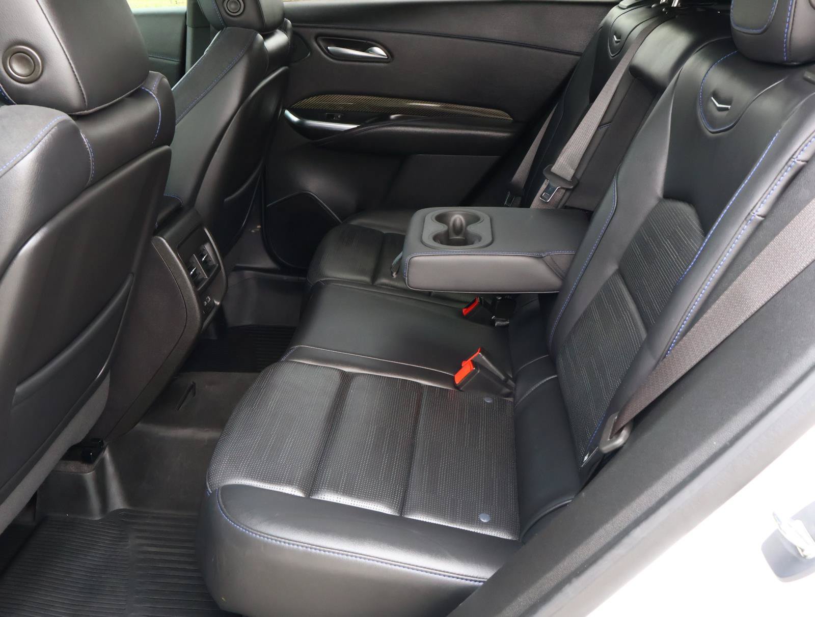 Used 2024 Cadillac XT4 Sport FWD image 25