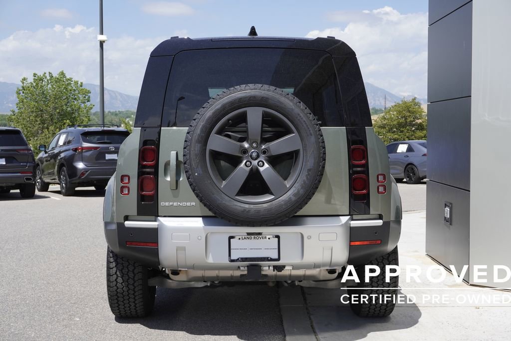 Used 2025 Land Rover Defender 110 S AWD/4WD image 6