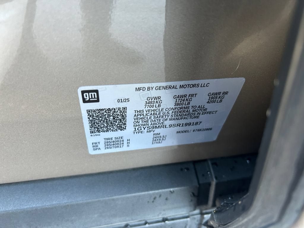 Certified 2025 Cadillac Escalade ESV Premium Luxury Platinum AWD/4WD image 34