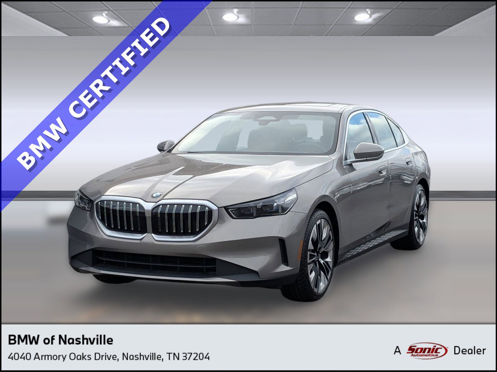 Certified 2025 BMW 530i RWD image 1