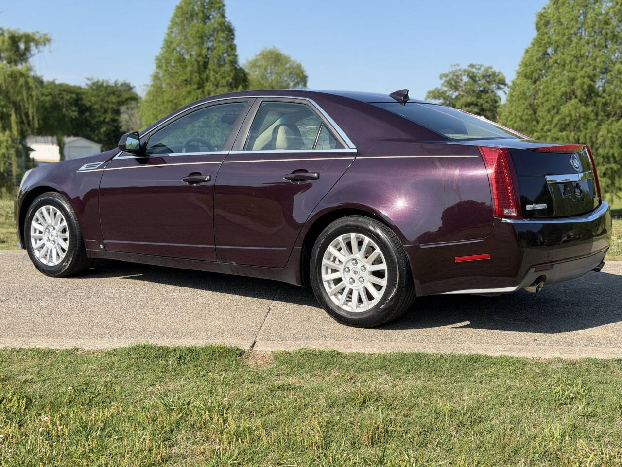 Used 2009 Cadillac CTS 3.6 RWD image 30