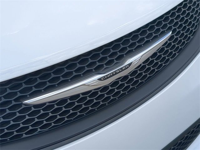 New 2026 Chrysler Voyager LX image 13