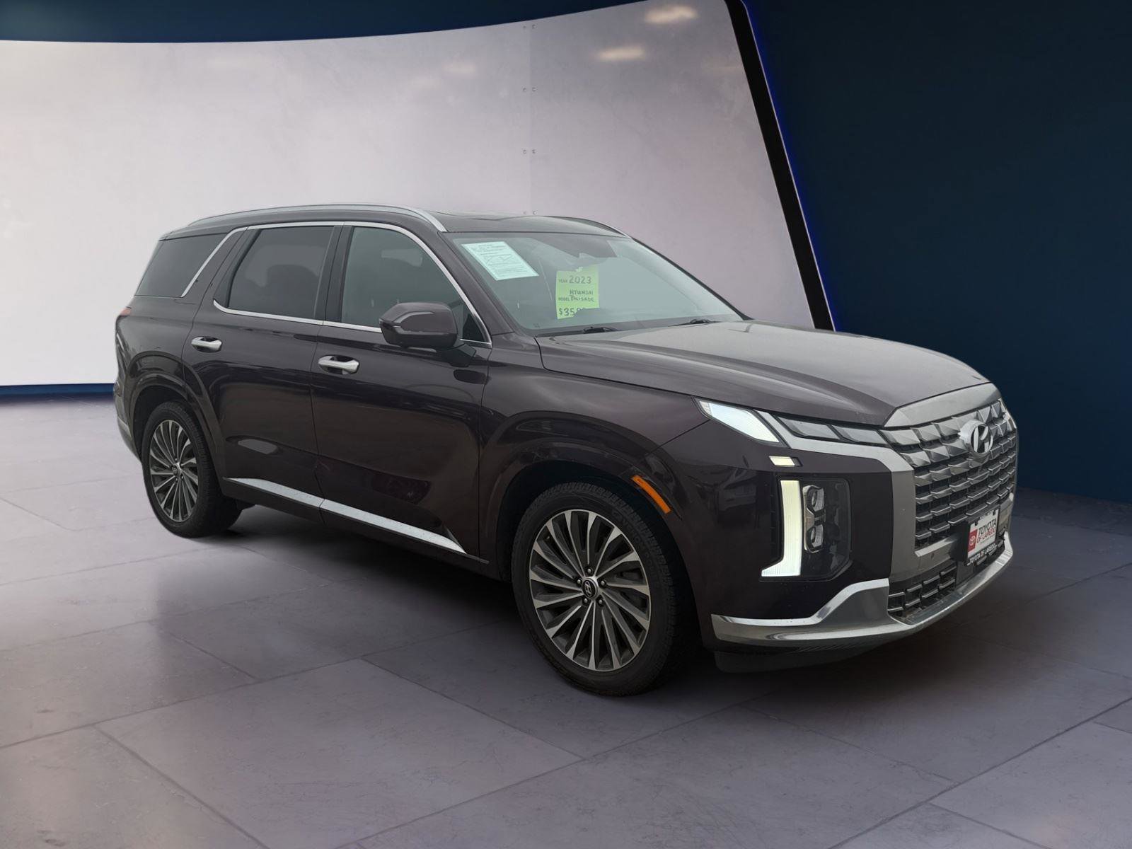 Used 2023 Hyundai Palisade Calligraphy w/ Cargo Package image 7