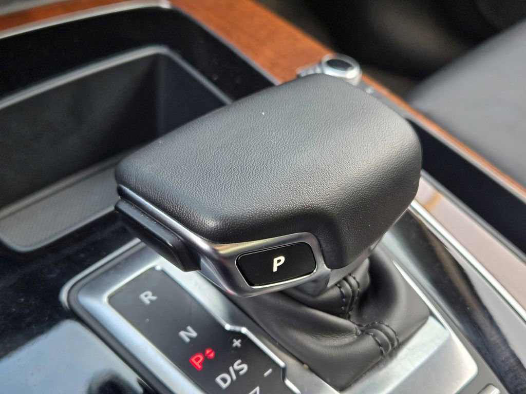 Certified 2023 Audi Q5 e Premium Plus w/ Premium Plus Package image 24