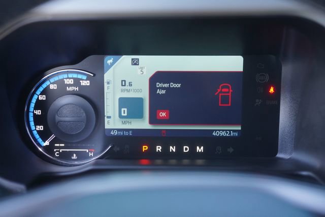 Used 2023 Ford Bronco Badlands image 24