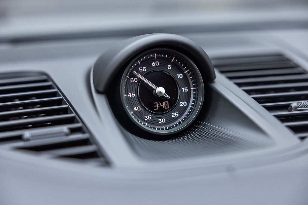 Used 2025 Porsche Panamera image 15