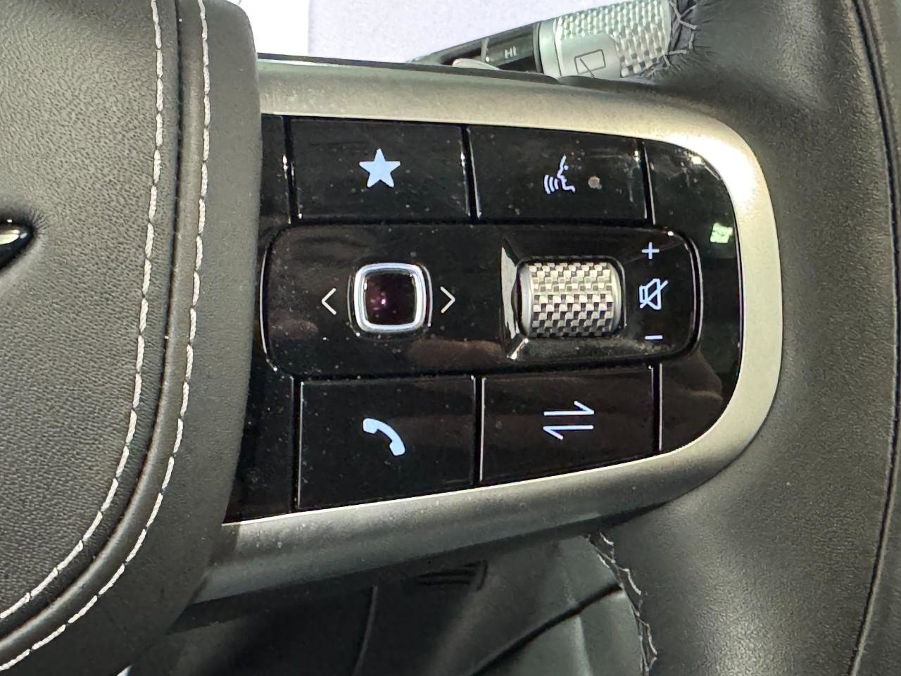 Used 2025 Genesis GV80 3.5T Prestige image 32