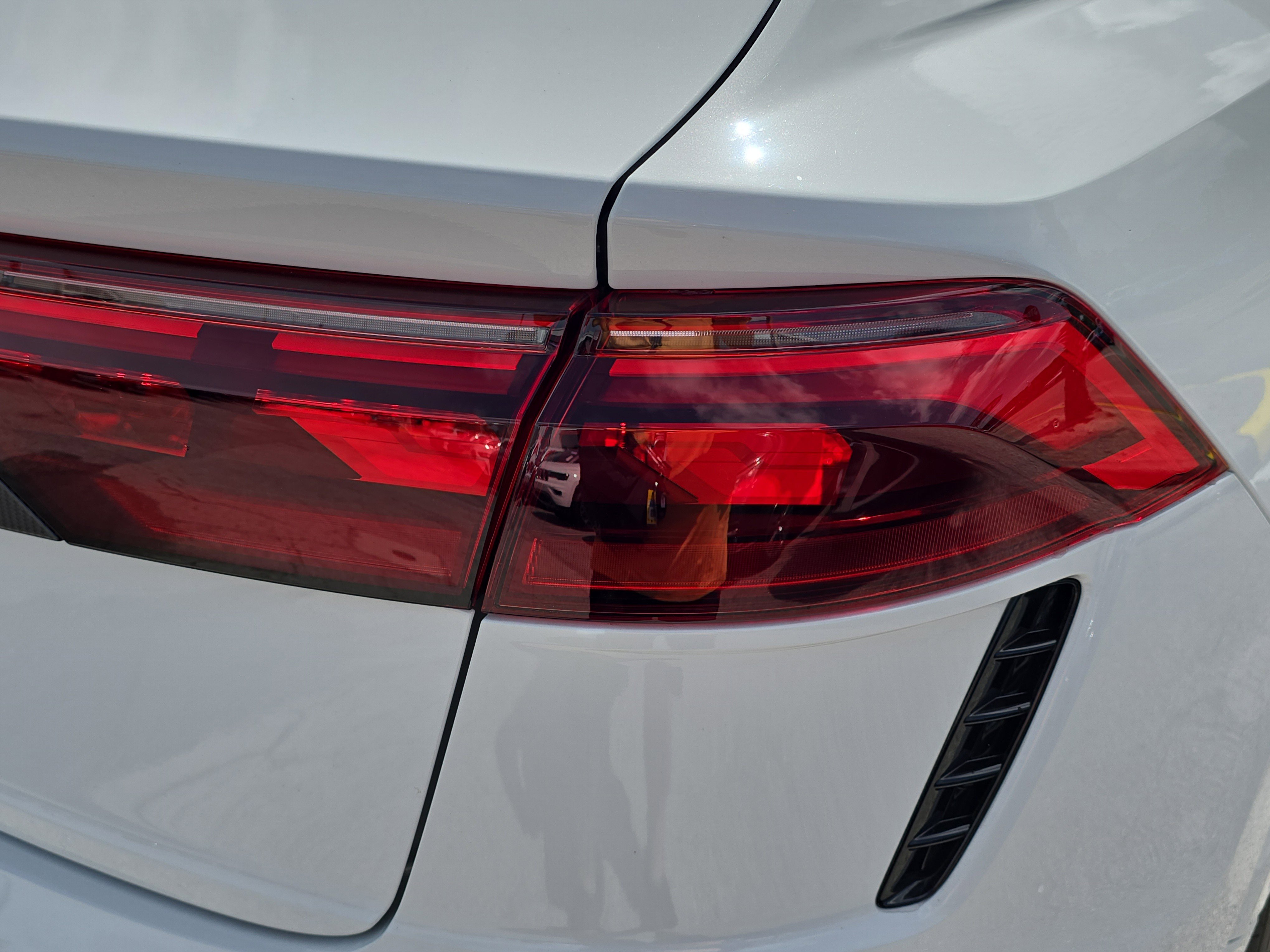 New 2025 Audi RS Q8 performance image 7