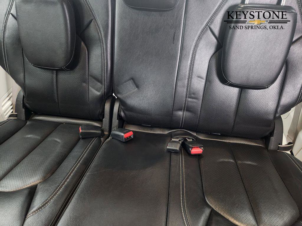 Used 2022 Chrysler Pacifica Touring-L image 31