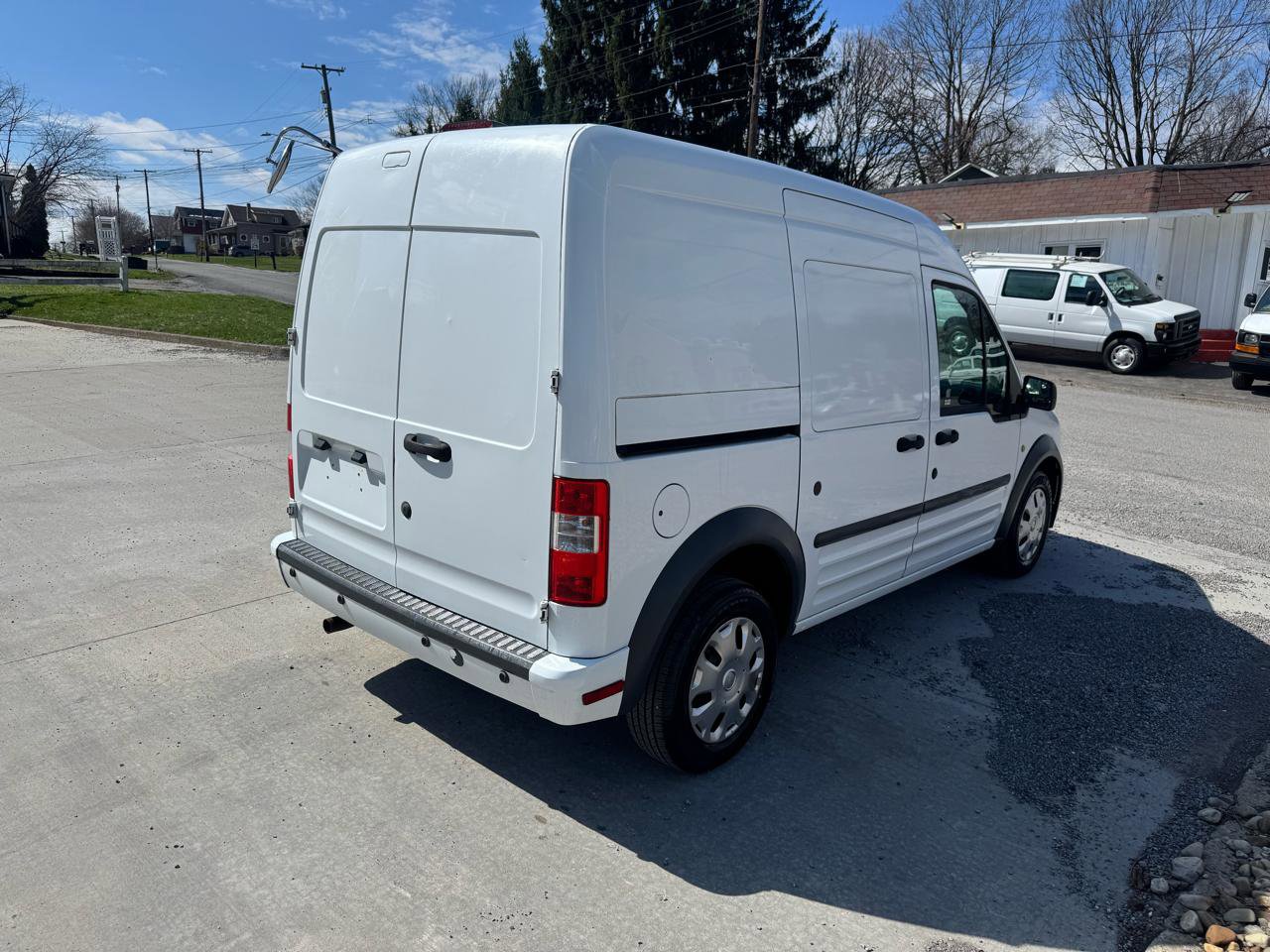 Used 2012 Ford Transit Connect XLT image 4