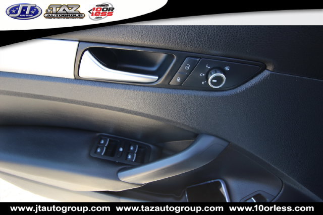 Used 2013 Volkswagen Passat 2.5 SE FWD image 14
