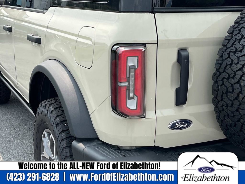 New 2025 Ford Bronco Badlands image 5