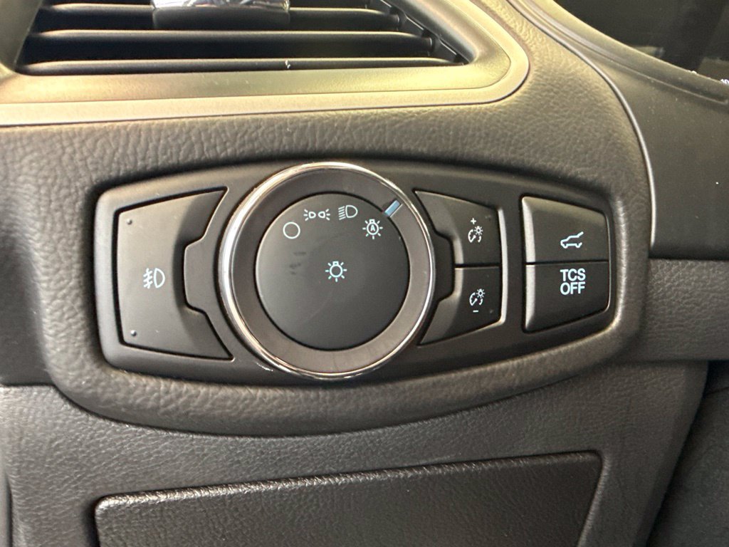 Used 2024 Ford Edge SEL w/ Convenience Package AWD/4WD image 15