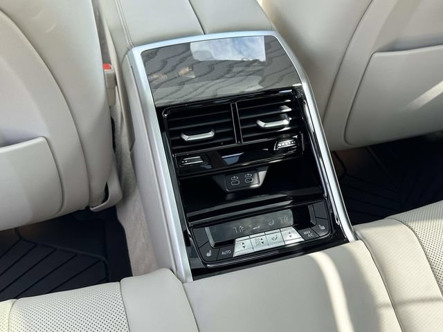 Used 2026 BMW 840i xDrive AWD/4WD image 18