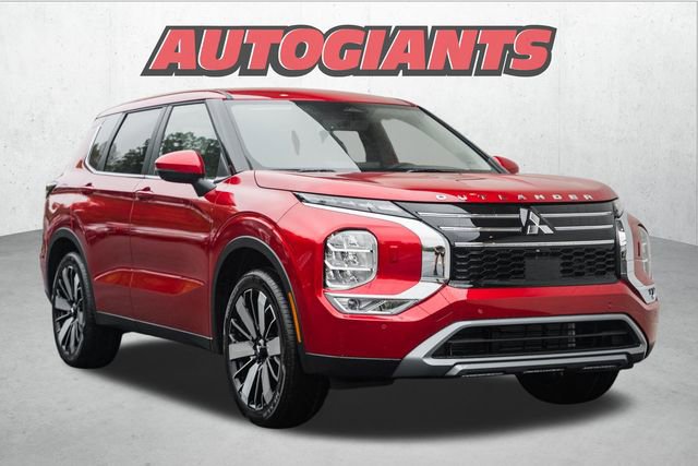 New 2025 Mitsubishi Outlander SE