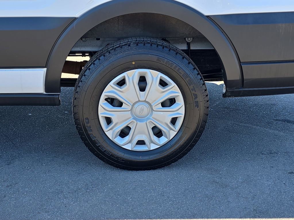 Used 2024 Ford Transit 350 XLT image 36