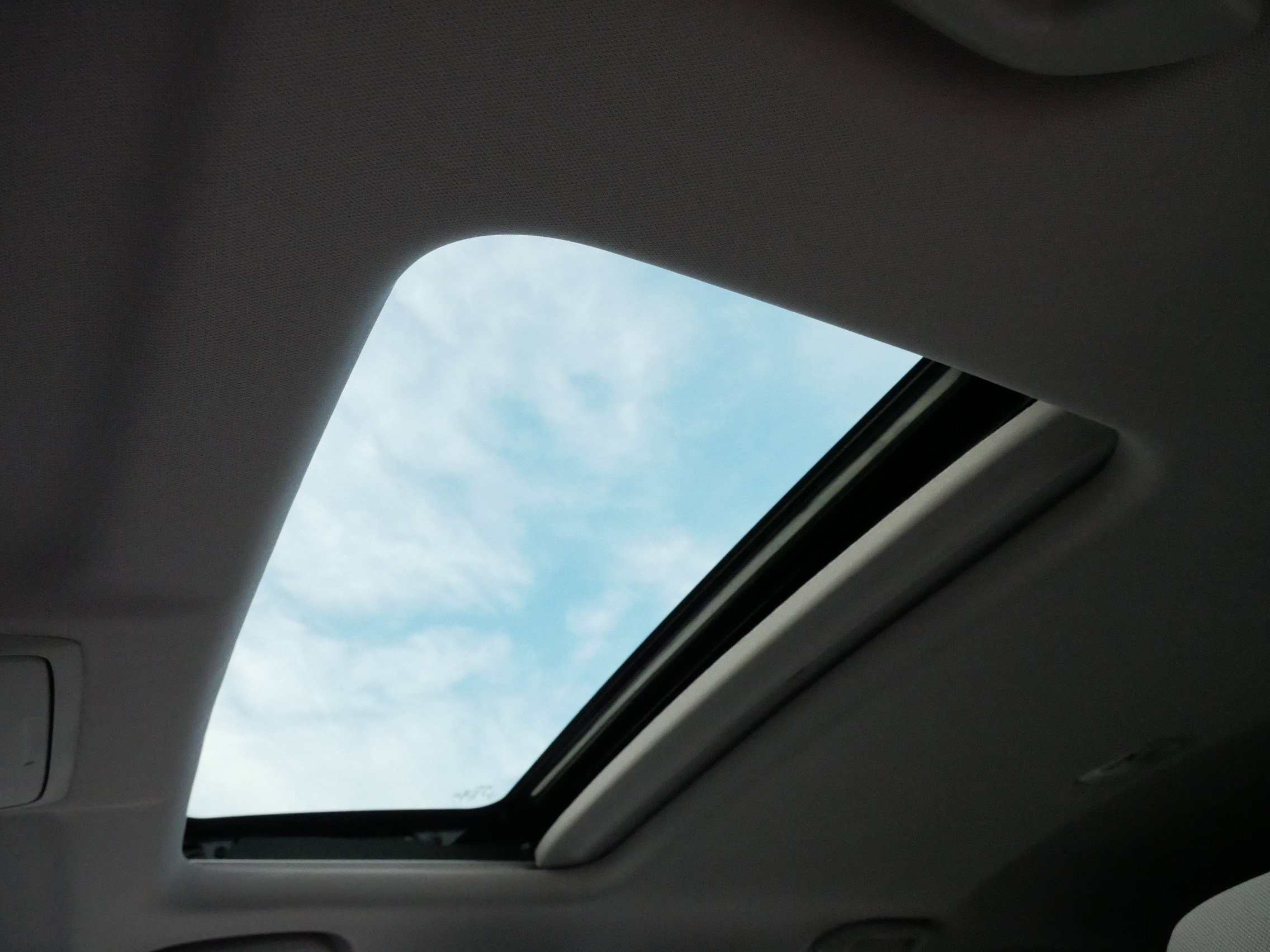 Used 2022 Honda CR-V EX image 32