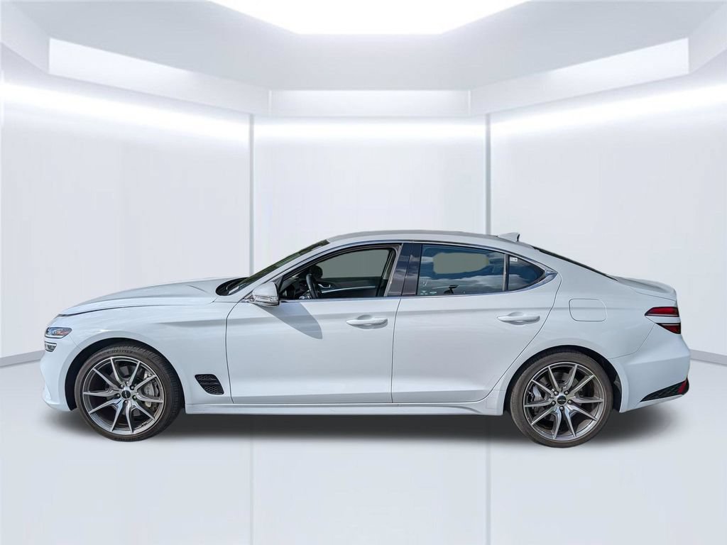 Used 2026 Genesis G70 2.5T RWD image 2