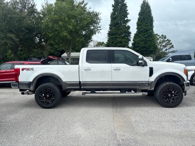 Used 2019 Ford F250 Lariat w/ Lariat Ultimate Package AWD/4WD image 4