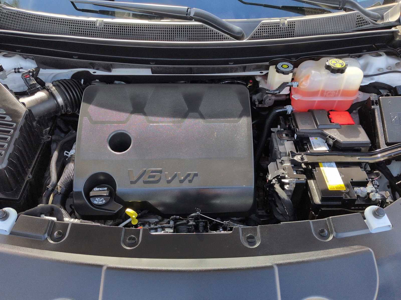 Used 2023 Chevrolet Traverse LT image 15