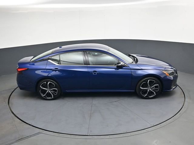 Used 2024 Nissan Altima 2.5 SR FWD image 23