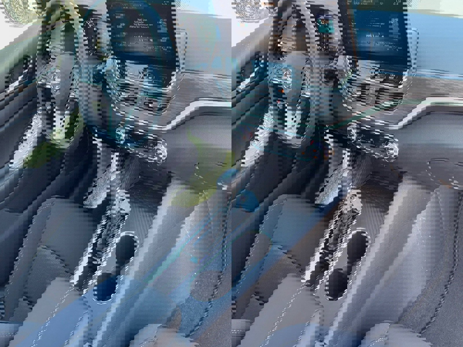 New 2025 Nissan Altima 2.5 SV w/ SV Special Edition Package image 9