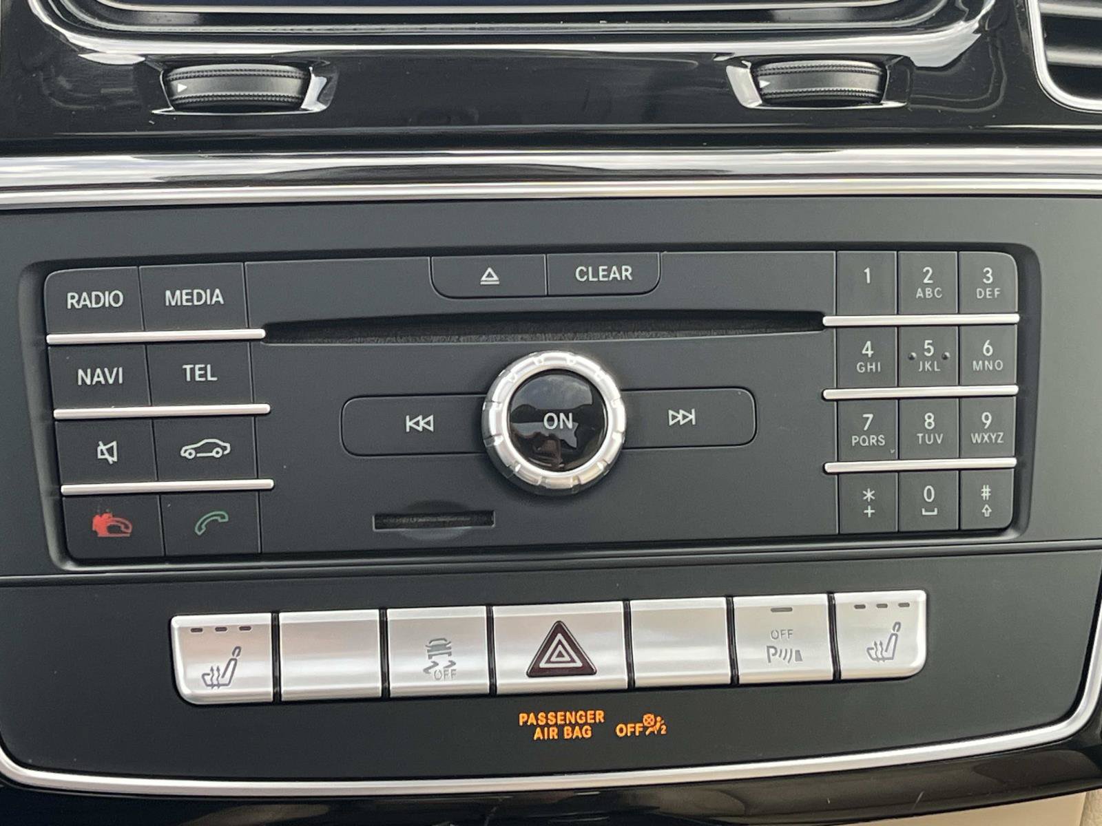 Used 2018 Mercedes-Benz GLE 350 4MATIC image 34