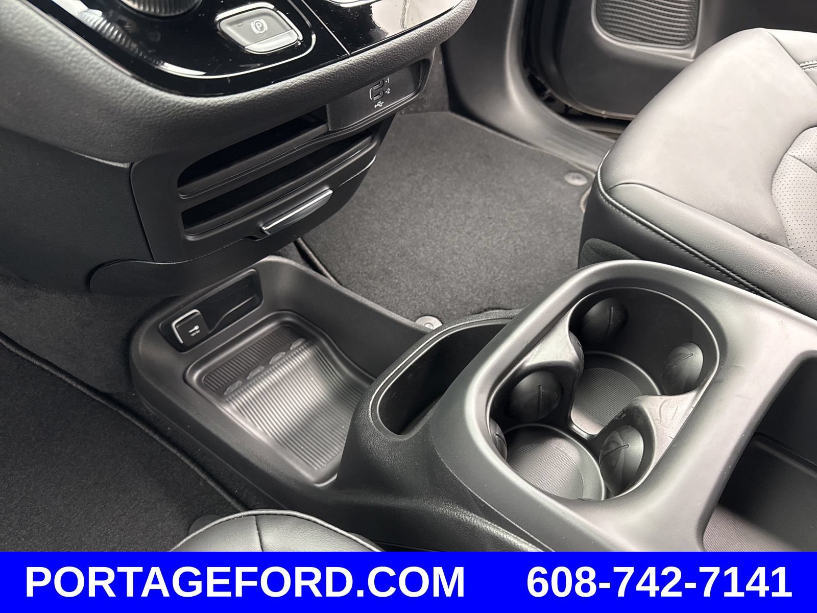 New 2026 Chrysler Pacifica Select w/ S Appearance Package FWD image 20