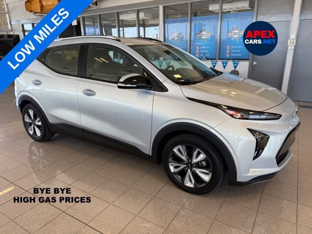 Used 2022 Chevrolet Bolt EUV LT w/ Convenience Package