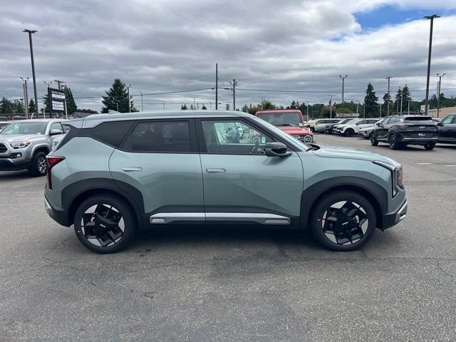 New 2027 Kia Seltos S FWD image 8