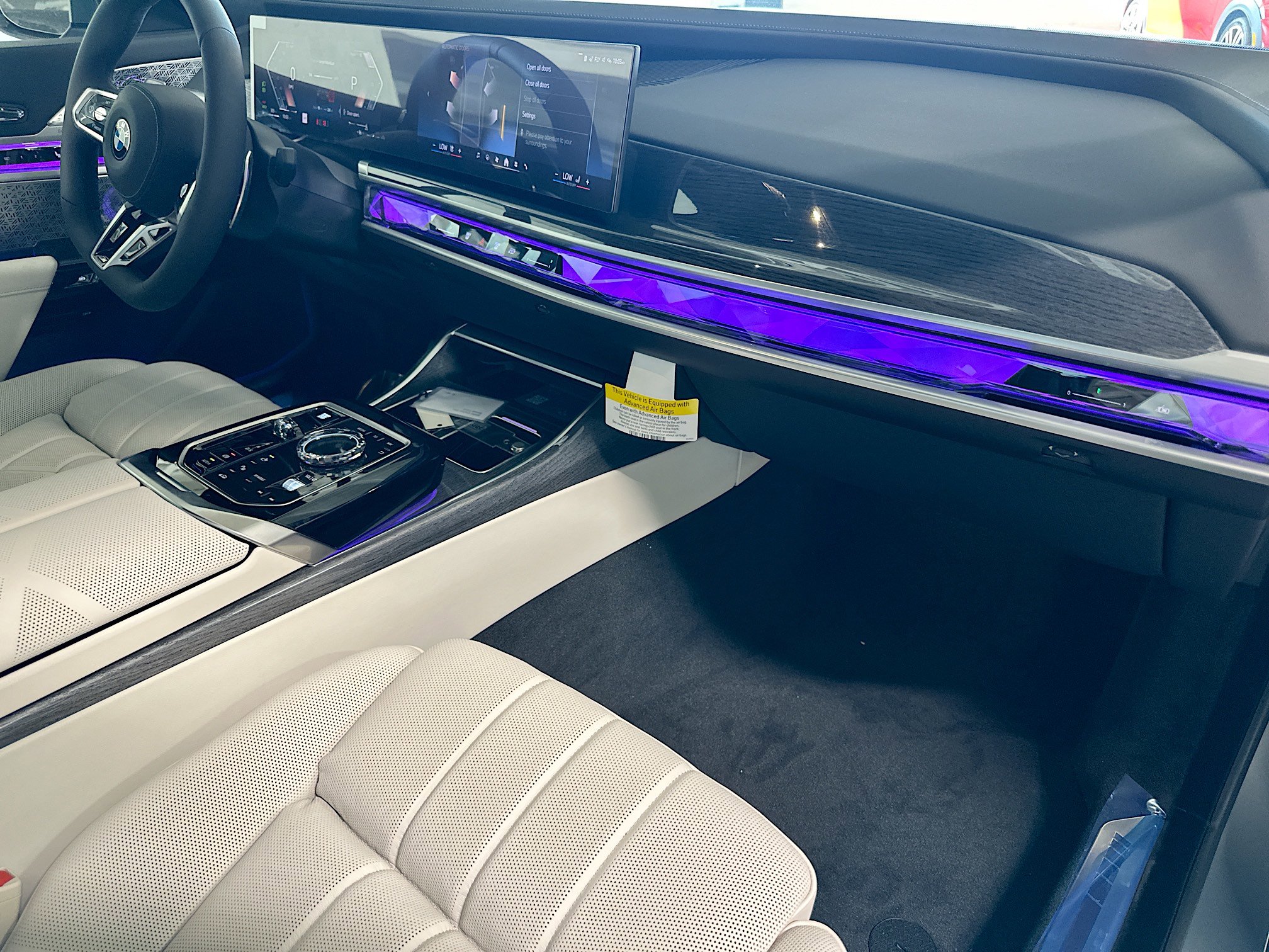 New 2026 BMW 760i xDrive w/ Executive Package image 25