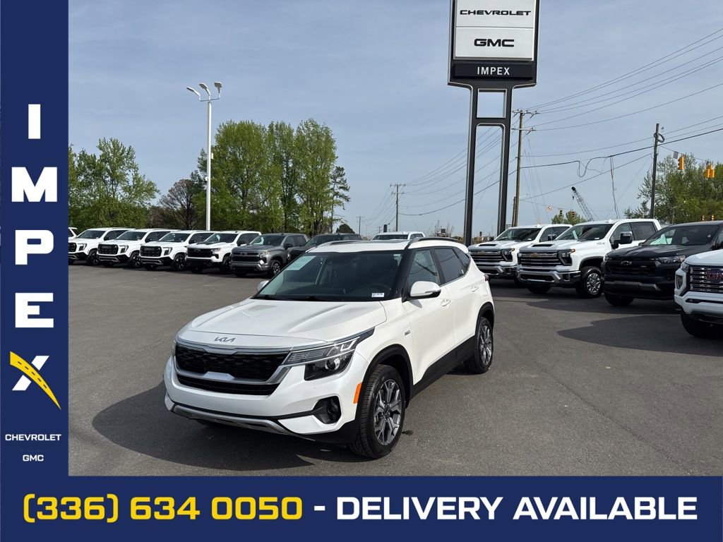 Used 2023 Kia Seltos EX AWD/4WD image 1