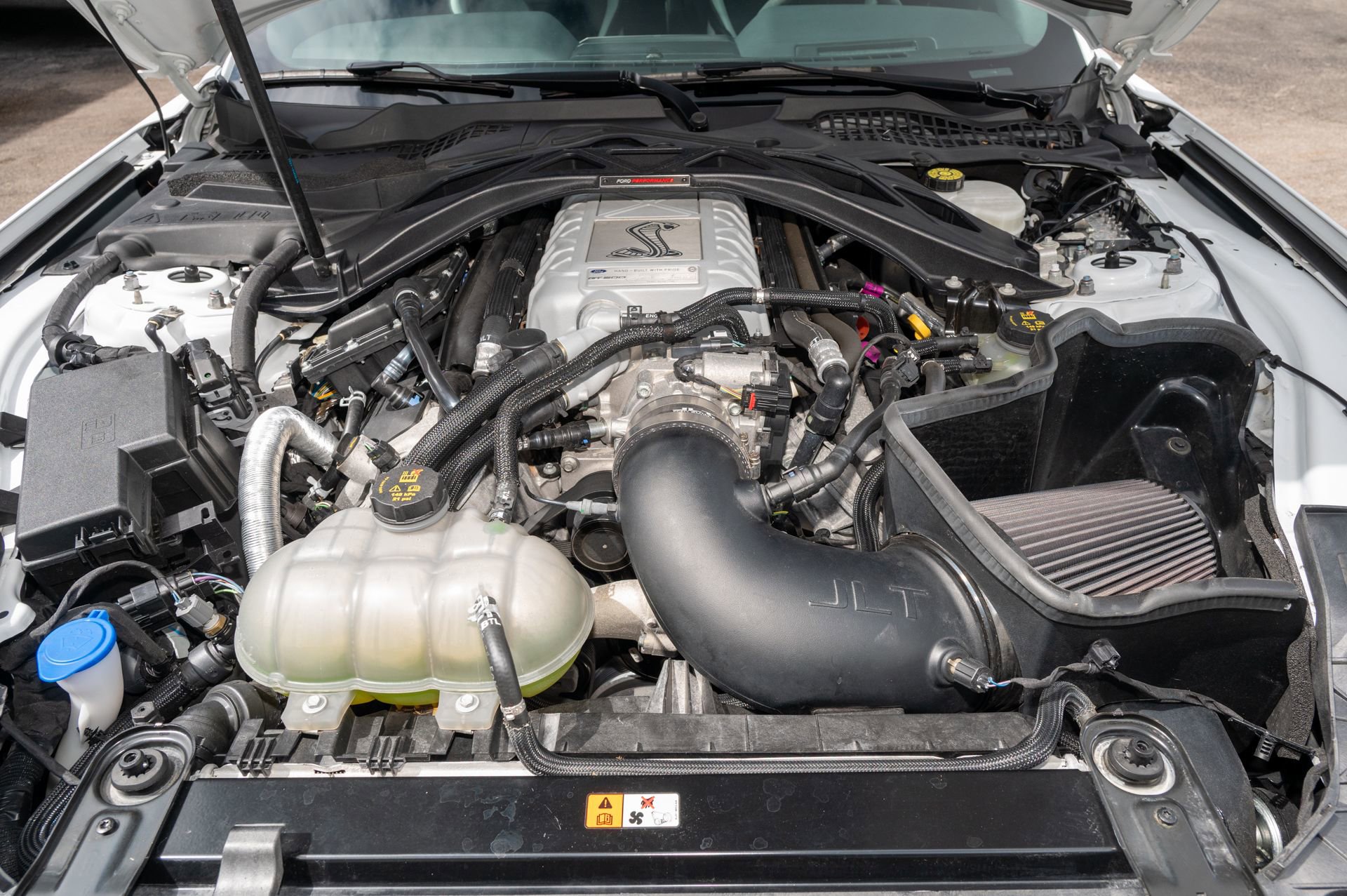 Used 2022 Ford Mustang Shelby GT500 w/ Technology Package image 31