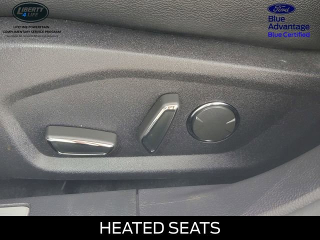 Used 2020 Ford Fusion Titanium image 14