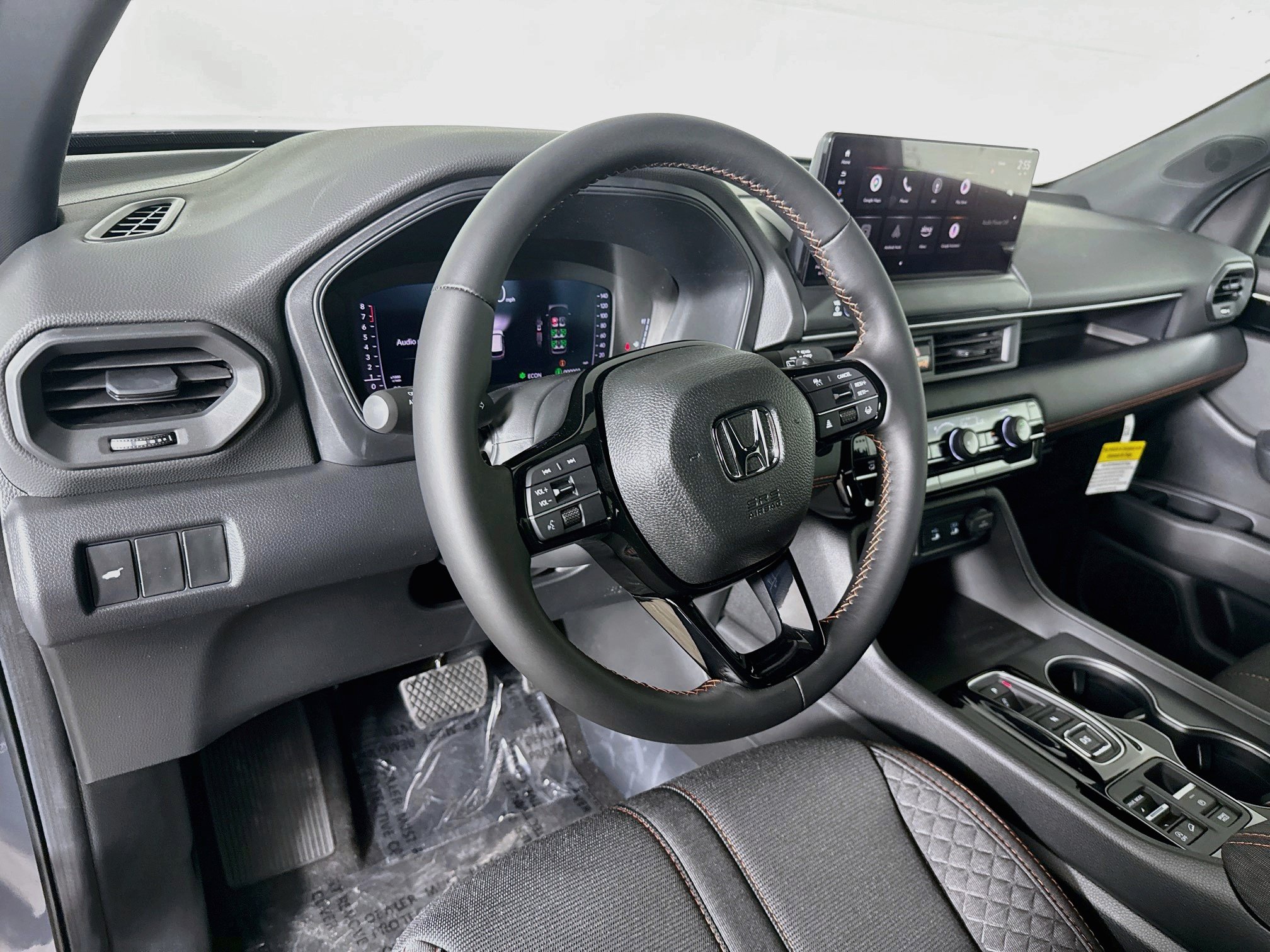 New 2026 Honda Pilot Sport image 8