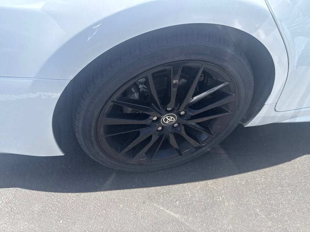 Used 2022 Toyota Camry XSE w/ Carpet Mat Package (TMS) FWD image 28