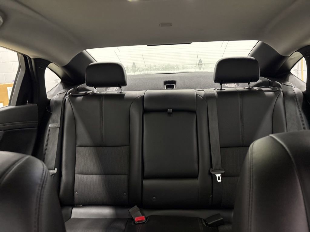 Used 2014 Chevrolet Impala LT w/ Convenience Package image 29