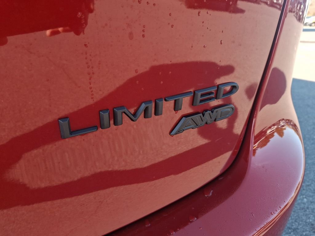 New 2026 Chrysler Pacifica Limited w/ S Appearance Package image 34