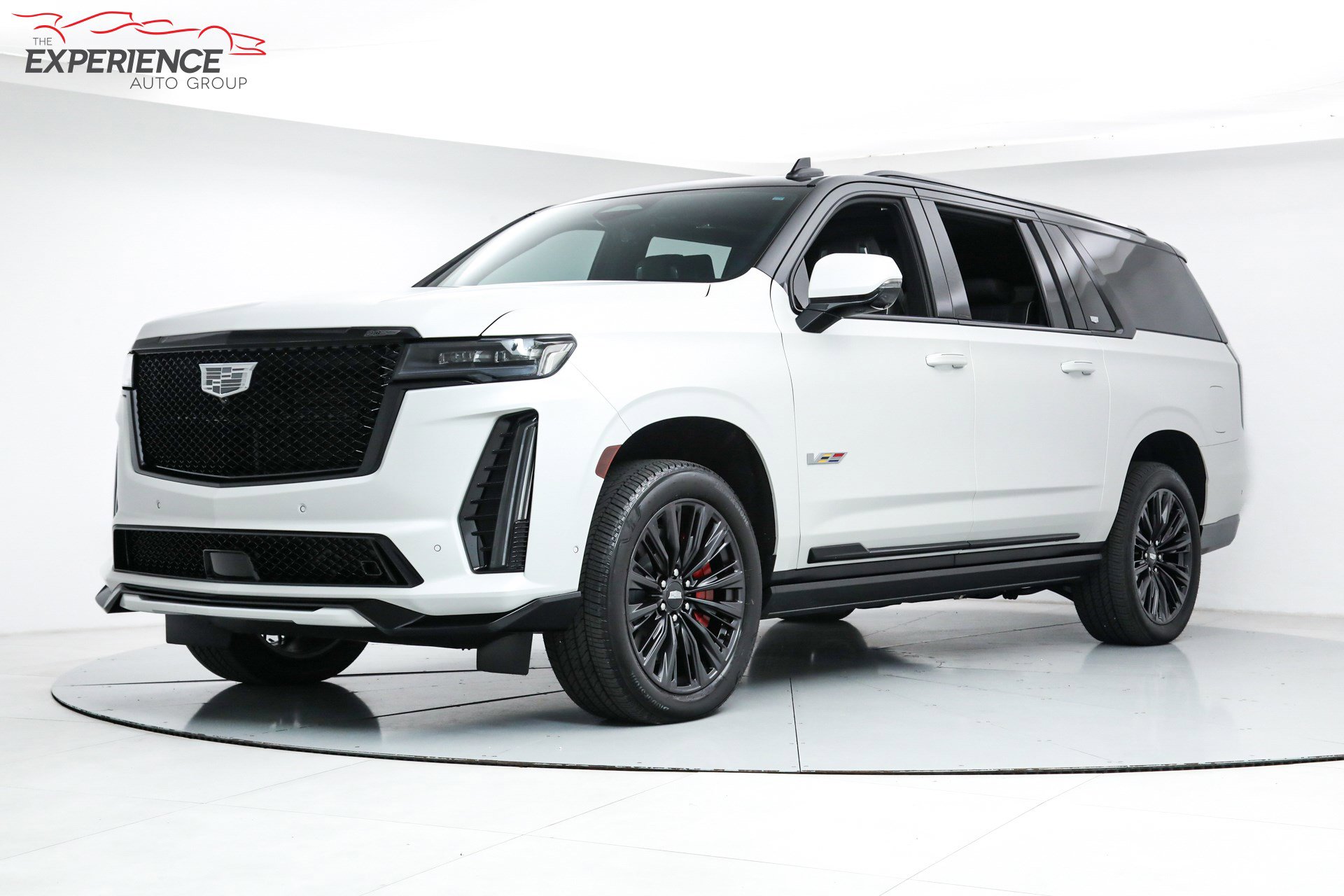 Used 2024 Cadillac Escalade ESV V w/ LPO, ONYX Package